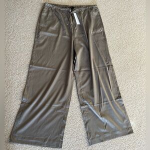 Banana Republic Wide-Leg High-Rise Pants